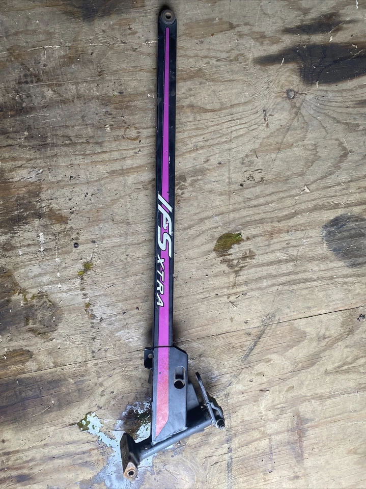 Polaris Ultra 680 1996 brazo de arrastre lateral derecho Foto 2 de 4