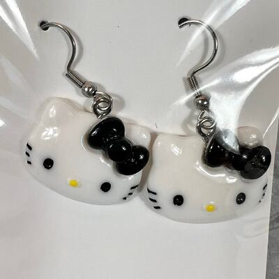 Hello Kitty Adorable Drop Dangle Earrings NEW