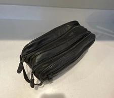 BLACK GENUINE LEATHER ZIP LARGE TOILETRY SHAVING KIT DOPP CASE By WINN