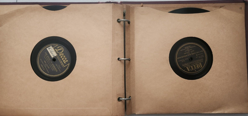23 Bing Crosby Decca 78RPM Record Lot In 2 Binders - Picture 13 of 22