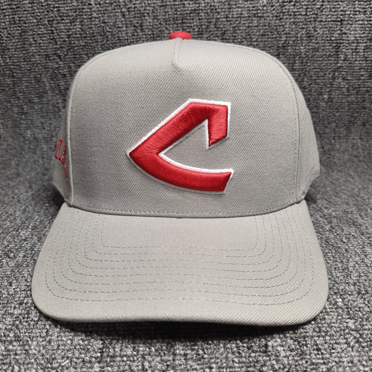 Mitchell & Ness Cleveland Indians MLB Gray Red Snapback Hat Cap
