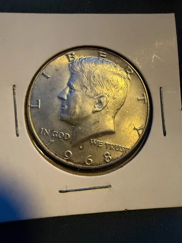 1968-D Kennedy Half Dollar 40% SILVER MINT UNC US MINT!!!*%$$