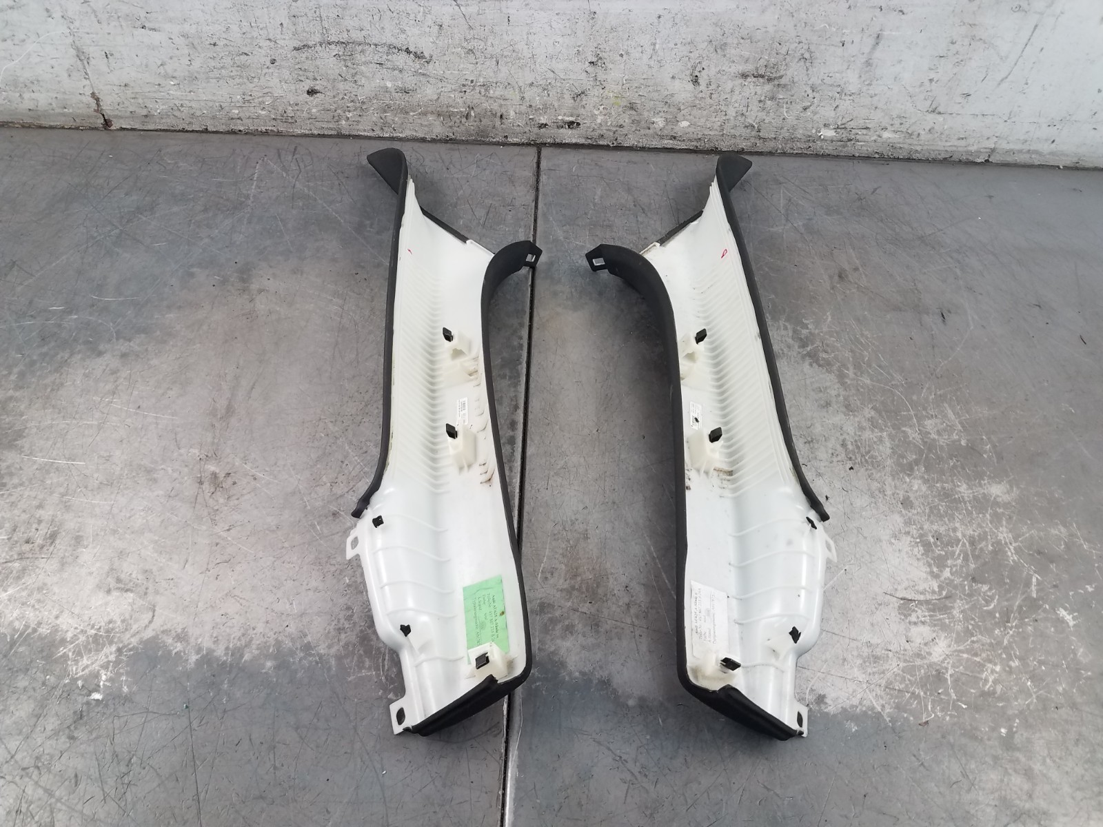 2017 Audi R8 V10 Plus Spyder A Pillar Trim Panels - * #4720 CA2