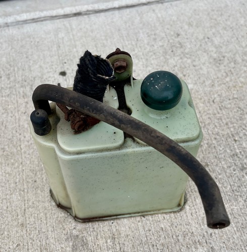 1974-1978 Ford Mustang Fuel Vapor Canister Mustang Il Vapor Canister W/ Bracket - Bild 2 von 6