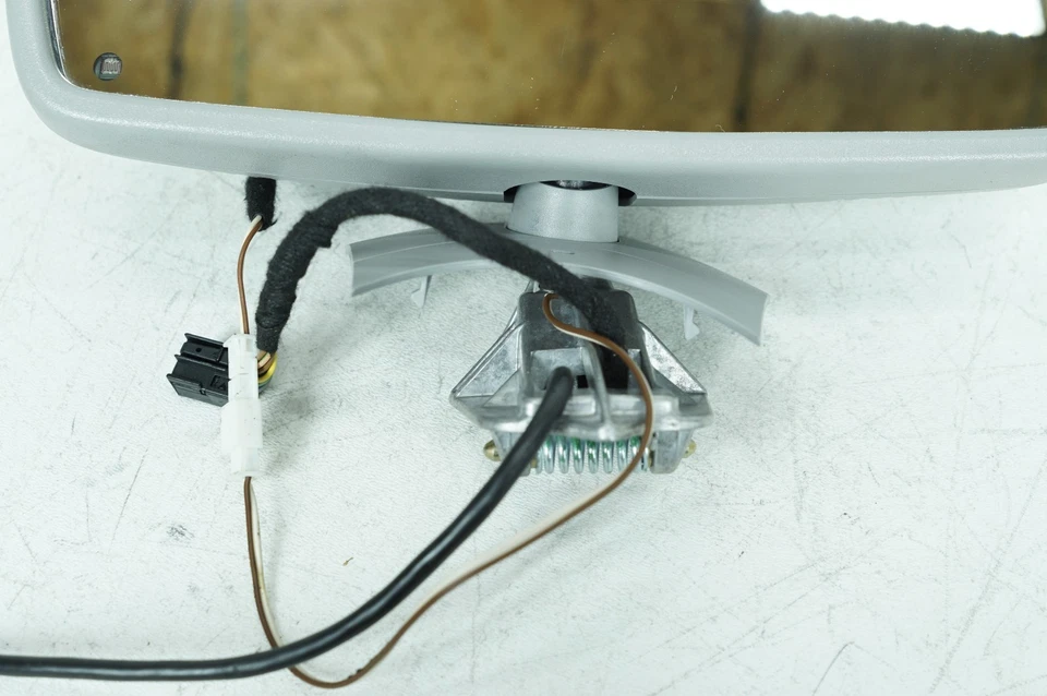 03-09 Espejo retrovisor interior Mercedes W211 E500 OEM A 211 810 23 17 5105 Foto 3 de 4