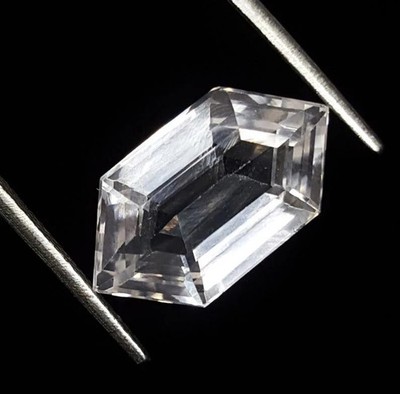 AGL Certified 40.05 Ct Natural White Sapphire Fancy Cut Loose Flawless Gemstone