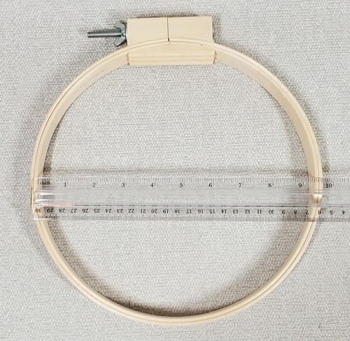 Hand EMBROIDERY QUILTING HOOP 9½-10" x ¾" WOOD Very Good Condition Used - Picture 2 of 3