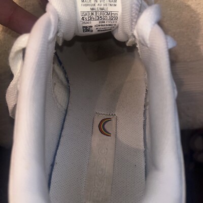 a. Reebok Shoes All Types Of Love PRIDE Harman Sneakers Rainbow Size