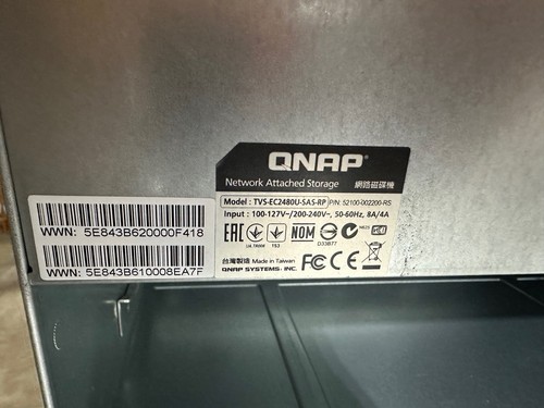 QNAP Server NAS TVS-2480U-SAS-RP 24x 8TB HDD HGST 0F23267 HUH728080ALE600 #1 - 第 6/10 張圖片