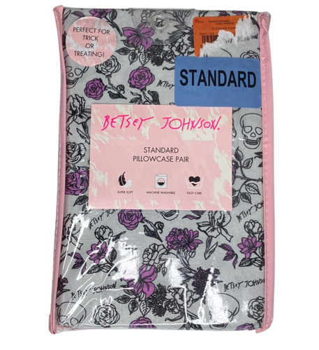 NEW Betsey Johnson Haunted Floral Skull Standard White Purple Pillowcases Pair