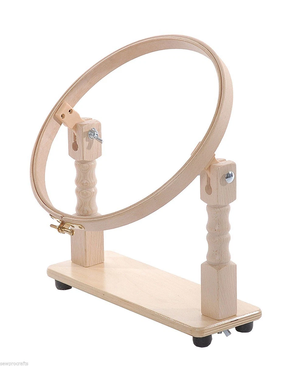OLYCRAFT 2 set/4 supporti per telaio da ricamo, supporto per morsetto in metallo, regolabile, rotante, supporto per ricamo da tavolo, clip da tavolo in plastica, strumento da cucito per punto croce
