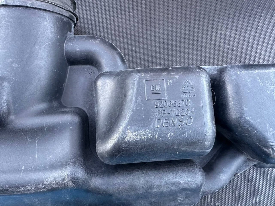 08-09 PONTIAC G8 OEM admisión Foto 3 de 4