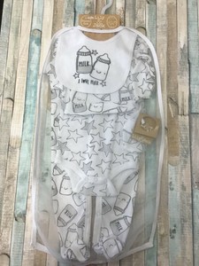 sleepsuits with mittens