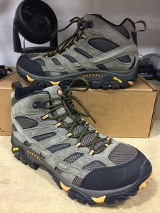 merrell men's moab 2 ventilator mid hiking boots