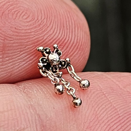 Borchia naso Bali Silver Star 3 catene e sfere esotiche 22 g (0,6 mm) estremi... - Foto 19 di 24