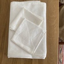 Table Cloth & 2 Napkins fine White Linen Size 54&rdquo;x67&rdquo; vintage  rectangle floral