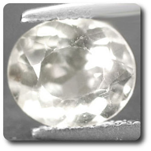 Orthose Feldspath Jaune facetté ovale 1.82 cts éclat cristallin VS1 de Tanzanie