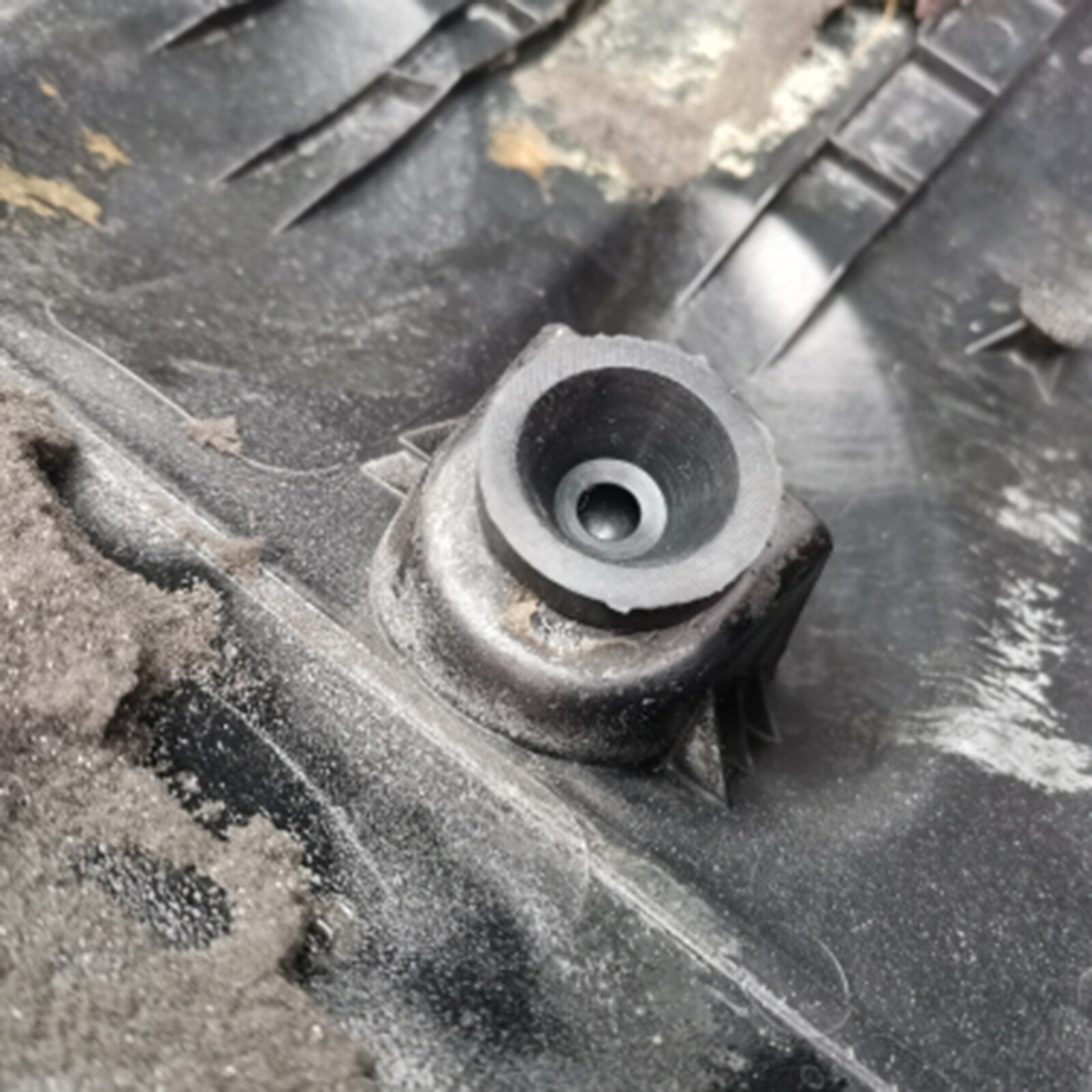 4 Pcs Diesel Engine Top Cover Grommet For Ford Mondeo Mk4 Focus Galaxy