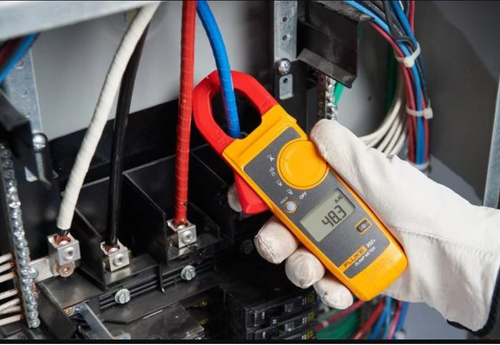 Fluke 302+ tester multimetro misuratore morsetto digitale 400 A CA con set cavi di prova TL75 - Foto 9 di 9