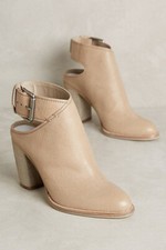 Anthropologie Booties 7.5 DOLCE VITA Boots JACKLYN Buckle Taupe Leather NWT