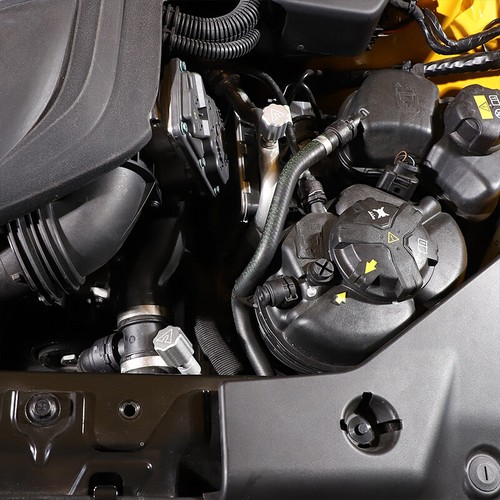 2 piezas cubierta de línea de combustible de cabina de aleación plateada para Toyota Supra 2019-2022 - Imagen 6 de 17
