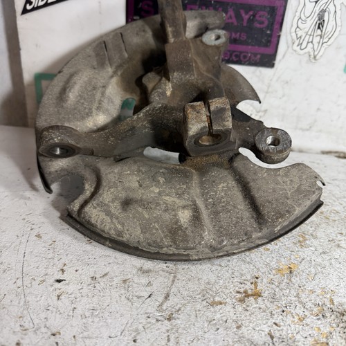 86-91 Mazda RX7 Right Front Steering Knuckle FC Upright Spindle Hub - Picture 4 of 6