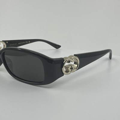 GUCCI サングラス　ブラック✕シルバーGGロゴ Amazon.com: Gucci Women's Logo Soft Cat Eye Sunglasses