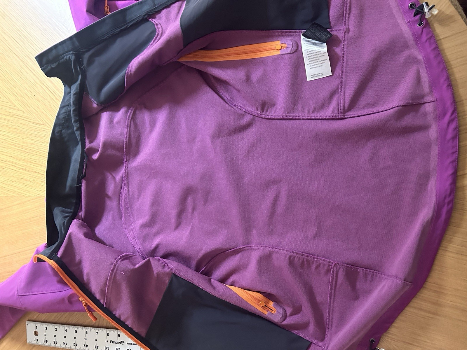 Norrona Svalbard Flex1 Softshell Jacket Women’s M… - image 4