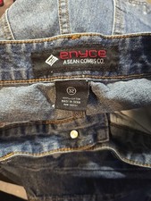 Vintage Y2K Enyce Men's Size 32 Denim Streetwear Distressed Jean Shorts