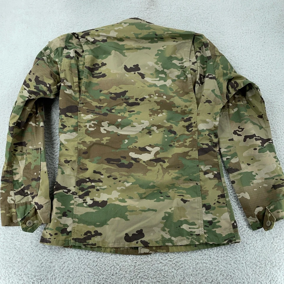 US Army ACU OCP Coat Mens Medium Long Camo Permethrin NSN 8415-01-623-5529 - Image 4 of 4