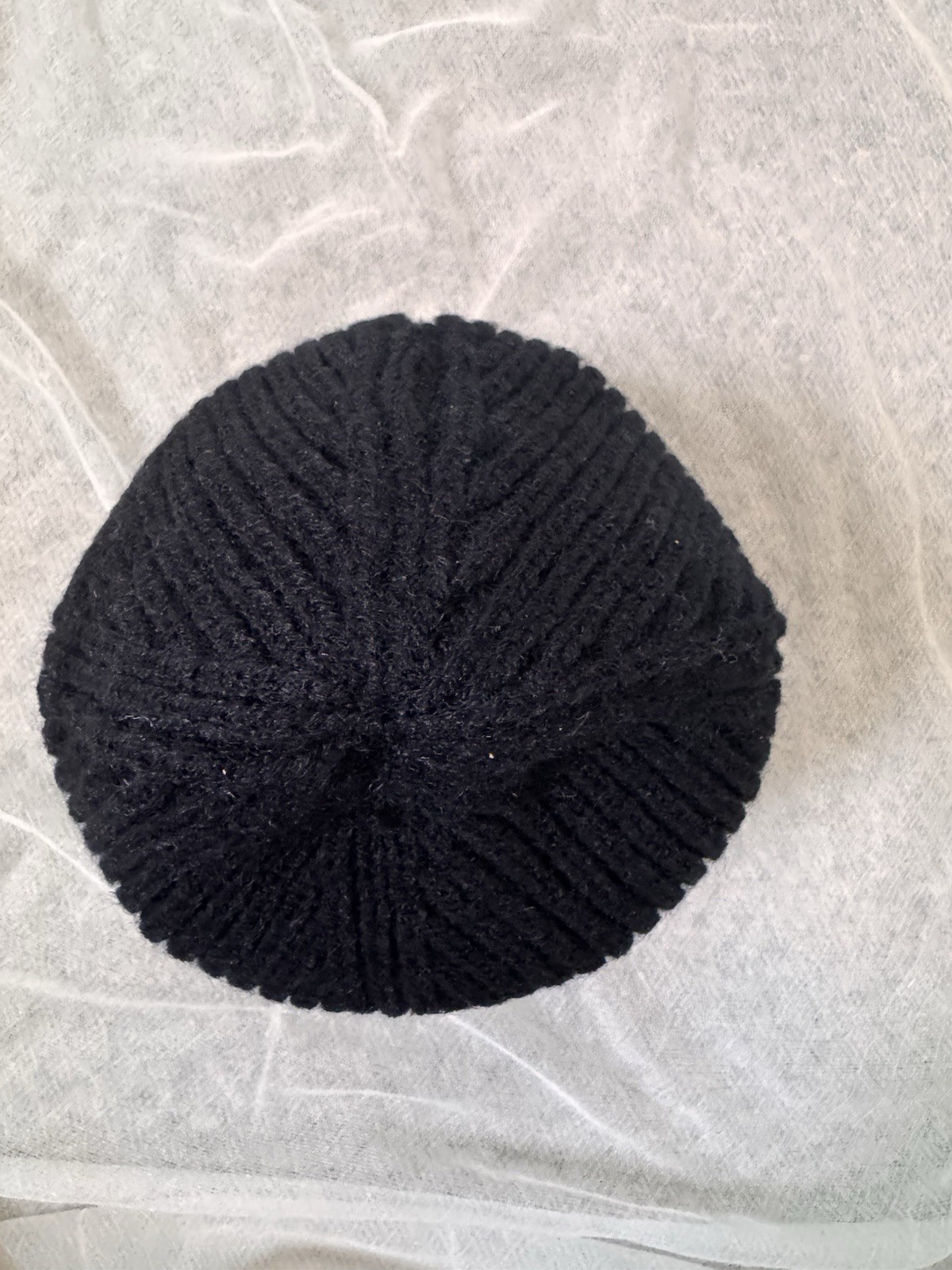 Soft beanie perfect condition- Black - image 3
