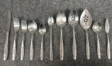 Oneida * ROSE PENDANT Distinction Deluxe Stainless Flatware CHOOSE - CHOICE (66)