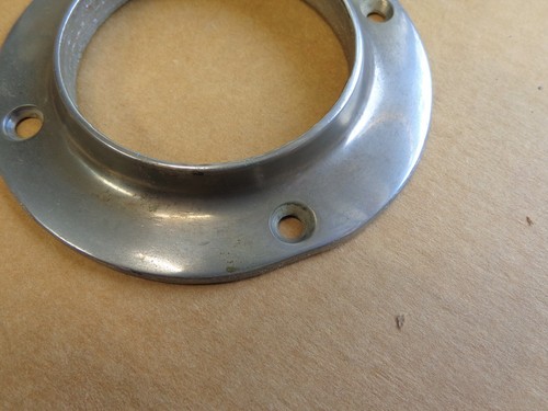 Chris Craft Trim Ring #705 off of 1960 Chris Craft Sea Skiff Boat - 第 3/8 張圖片