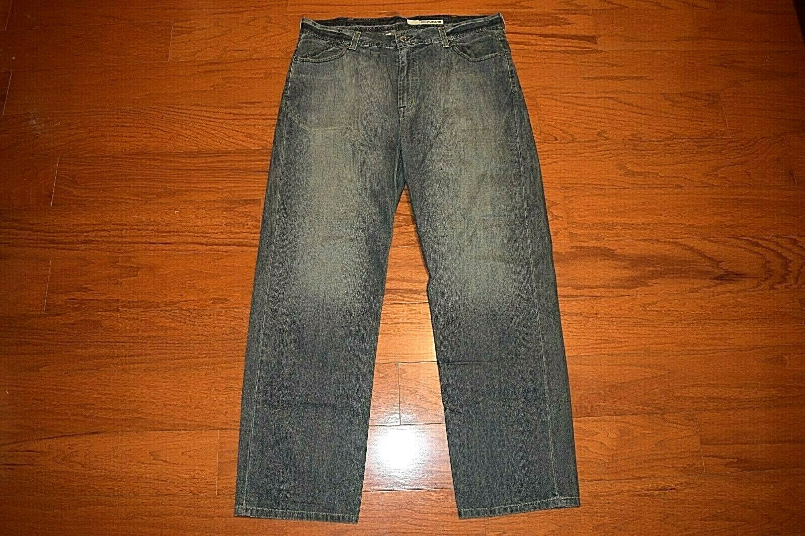 DKNY 'SOHO' Relaxed Fit Blue Jeans Men Size 40 x … Gem
