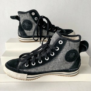 womens fur lined converse