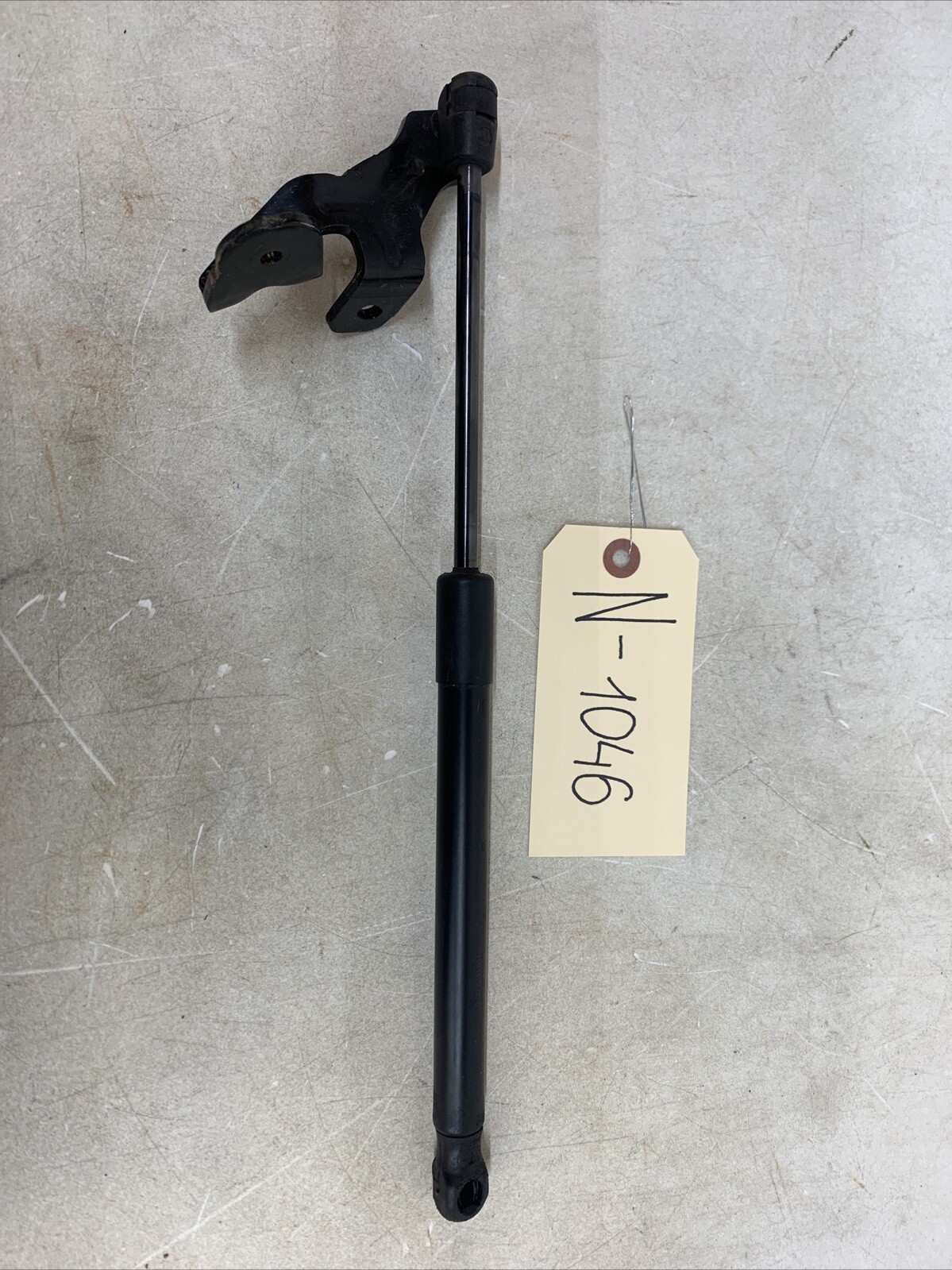 17-22 TESLA MODEL 3 HOOD FRUNK LH RH SIDE SUPPORT SHOCK LIFT STRUT OEM 1046 B129