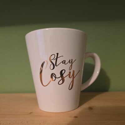 Stay Cosy Kaffeetasse weiß mit Goldschrift