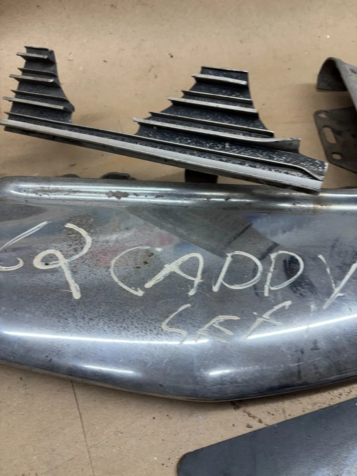 Cadillac 1961 1962 parachoques esquina conductor izquierdo fabricante de equipos originales proyecto 61 62 protector de carro extremo o Foto 3 de 4