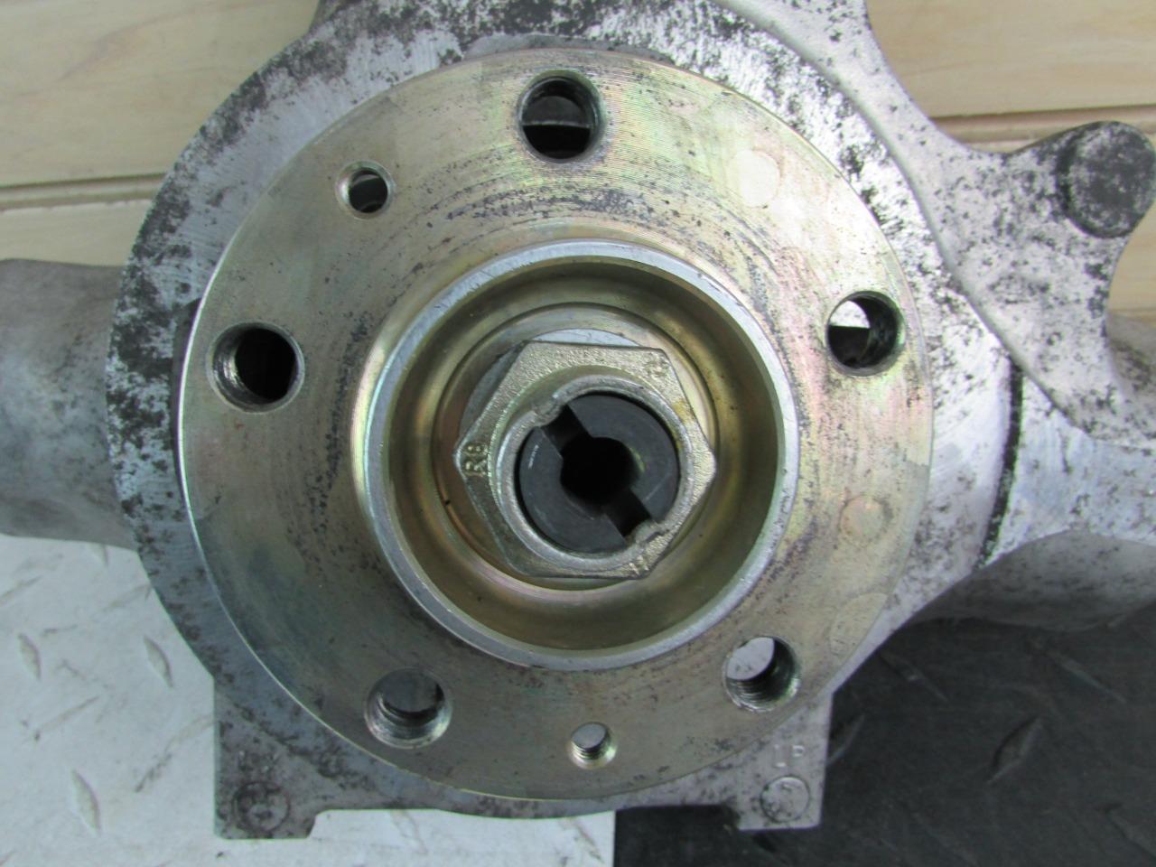 2002 Ferrari 360 Spider Front Right Knuckle Assembly Spindle w/ Hub Assembly