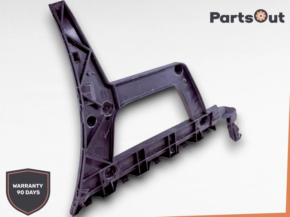 2013-2016 AUDI A4/S4/A4 QUATTRO RIGHT LOWER GUIDE OEM - Image 2 of 4