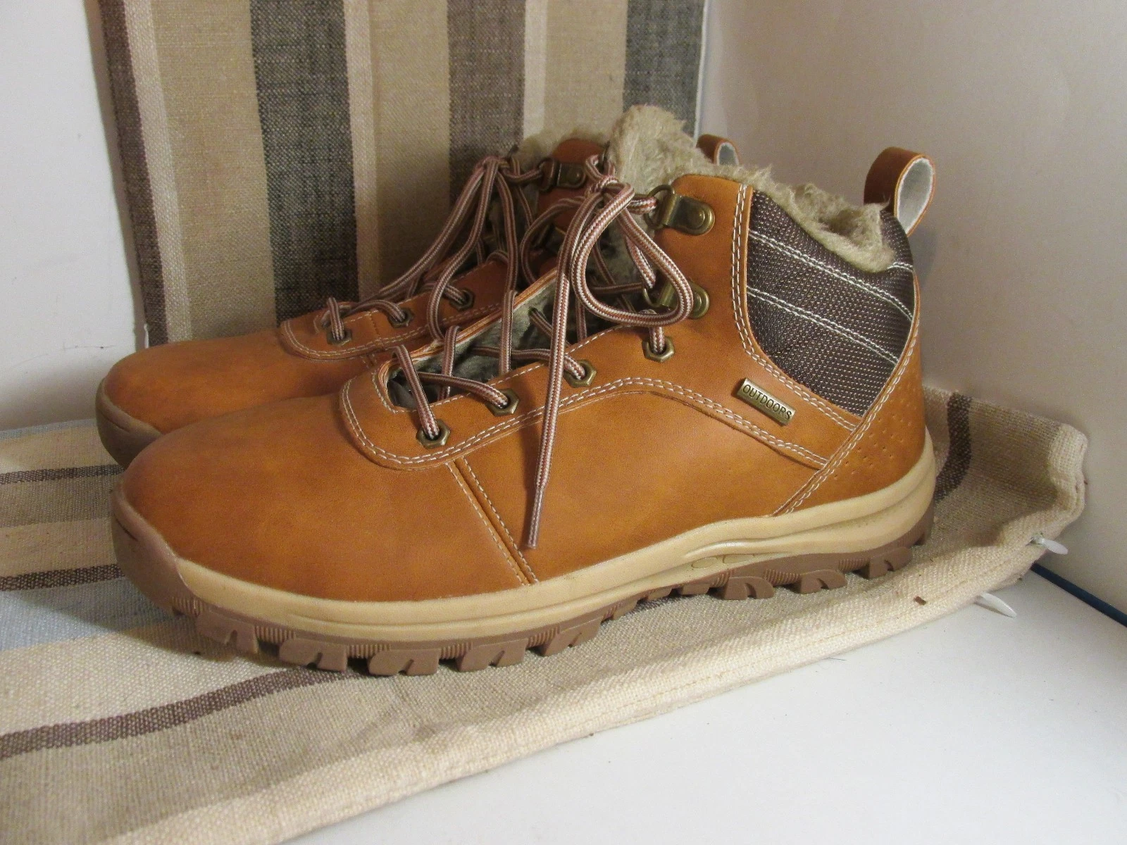 Men's Boots Insulated Winter Fur Lined Non-Slip Ankle Boots Outdoor Size 9.5