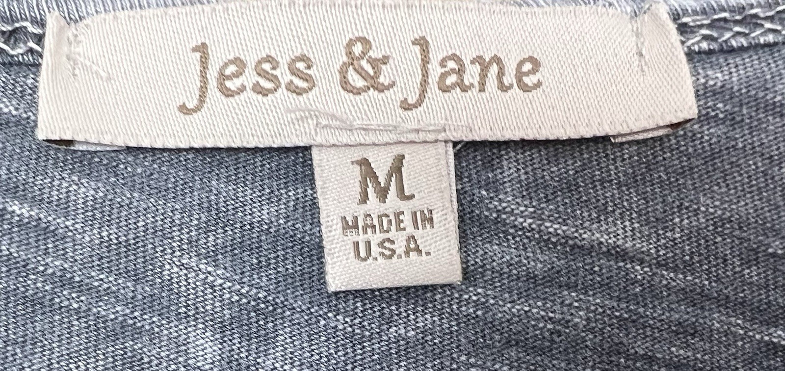 Jess & Jane Tunic Top Womens Medium Abstract Artistic Boho Artsy Gray 3/4 Sleeve