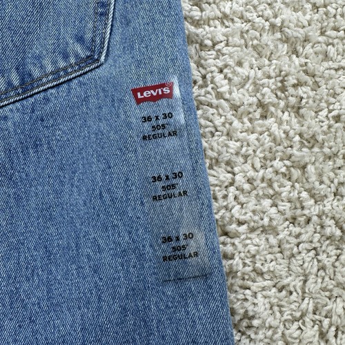 Levi’s 505 Regular Fit Straight Leg Light Wash Jeans Size 36x30 NWT - Picture 10 of 14