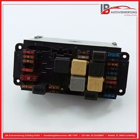 Mercedes-Benz C-Class W203 C220 CDI Fuse Box SAM Module 0025459301 HELLA
