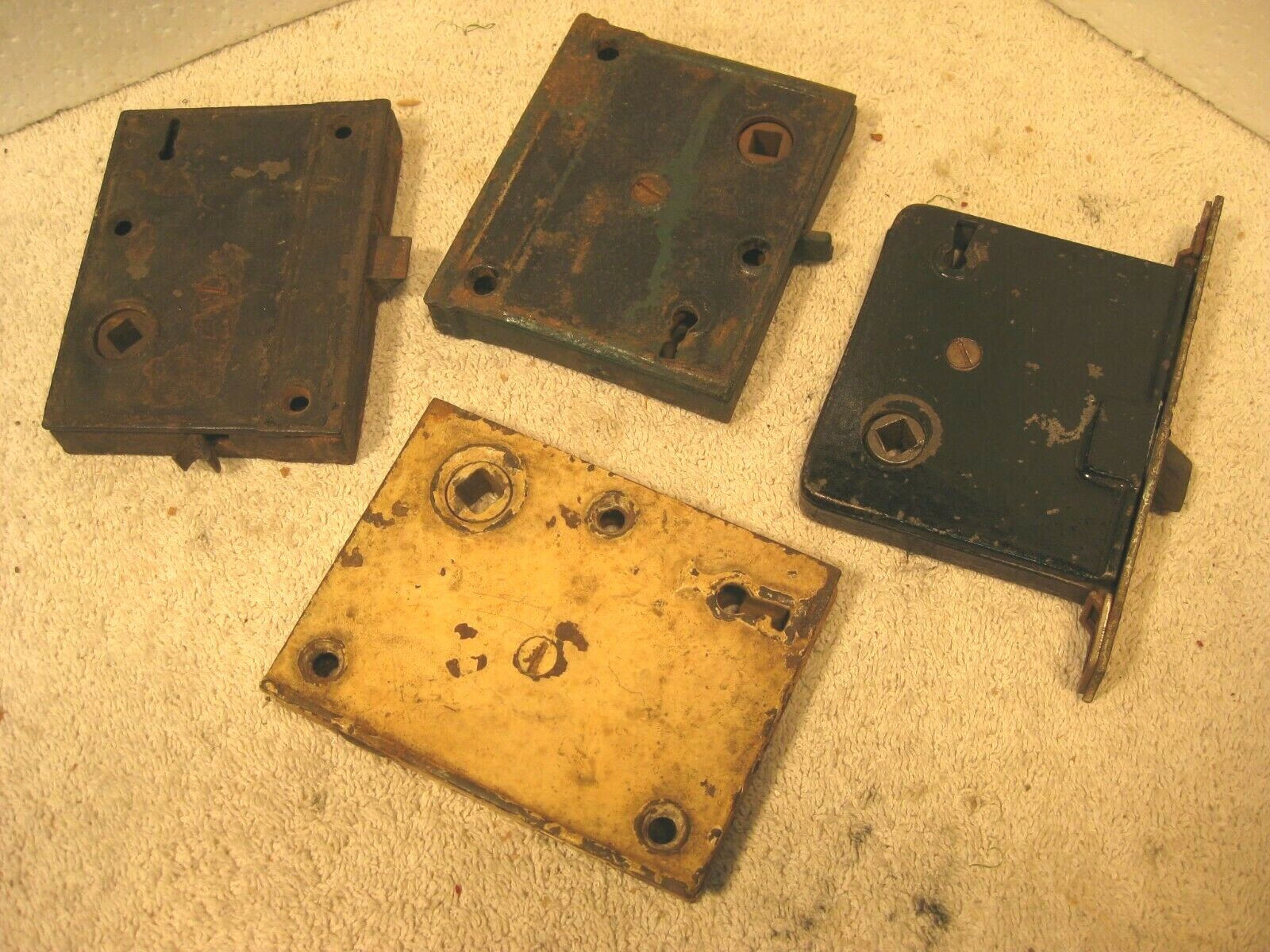 Picture 1 of 3