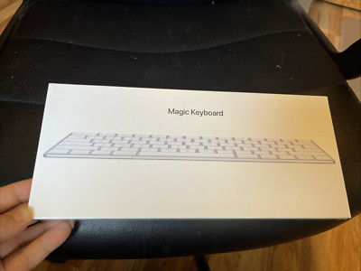 Apple MLA22B/A Wireless Magic Keyboard brand new plastic sealed (2A)