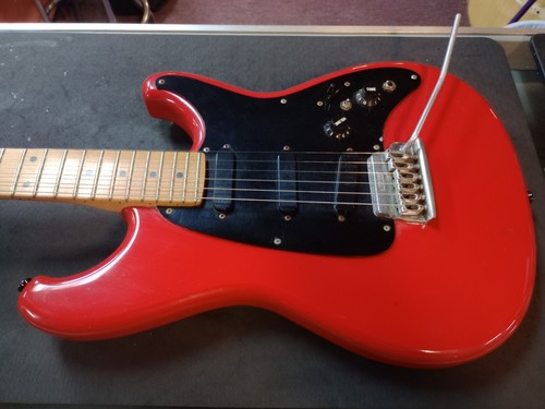 Ibanez RS135-RD Roadstar II Standard 1985 Red *** FREE SHIPPING *** - 第 9/20 張圖片