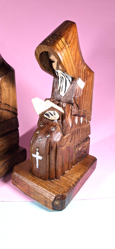 Pair of 2 VTG ‘40-60s JOM Mexican Hand Carved Wood Monk Priest Friar Bookends - Picture 2 of 9