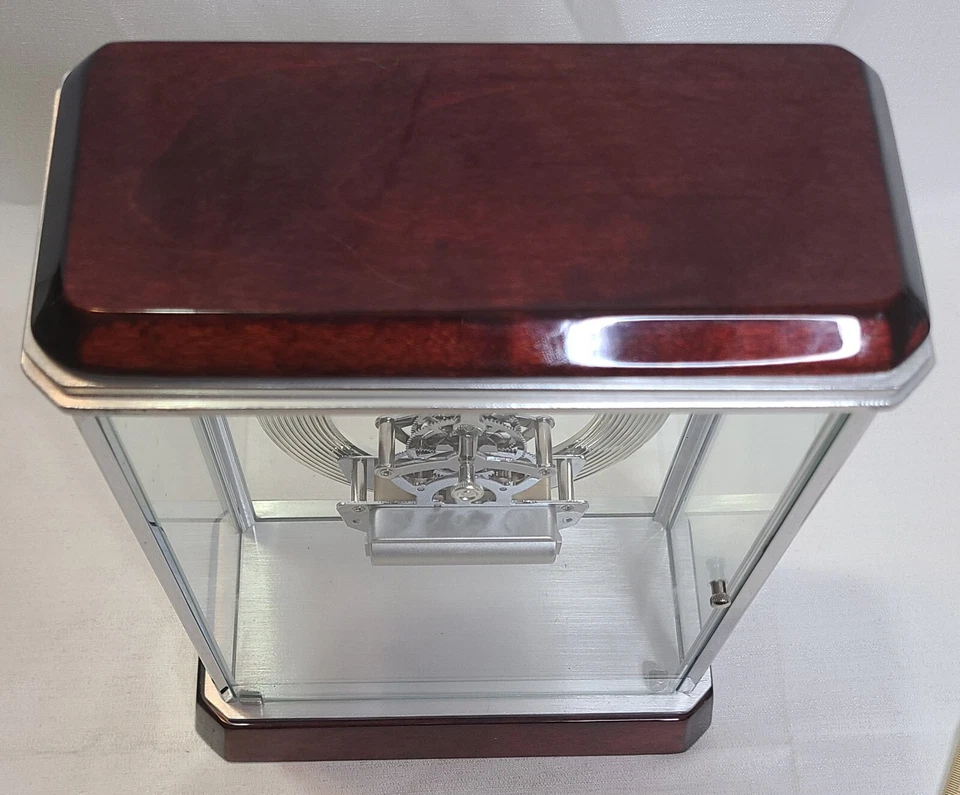 Hermoso Reloj Esqueleto Bey-Berk Internacional Abrigo Plateado Palisandro Moderno Foto 4 de 4