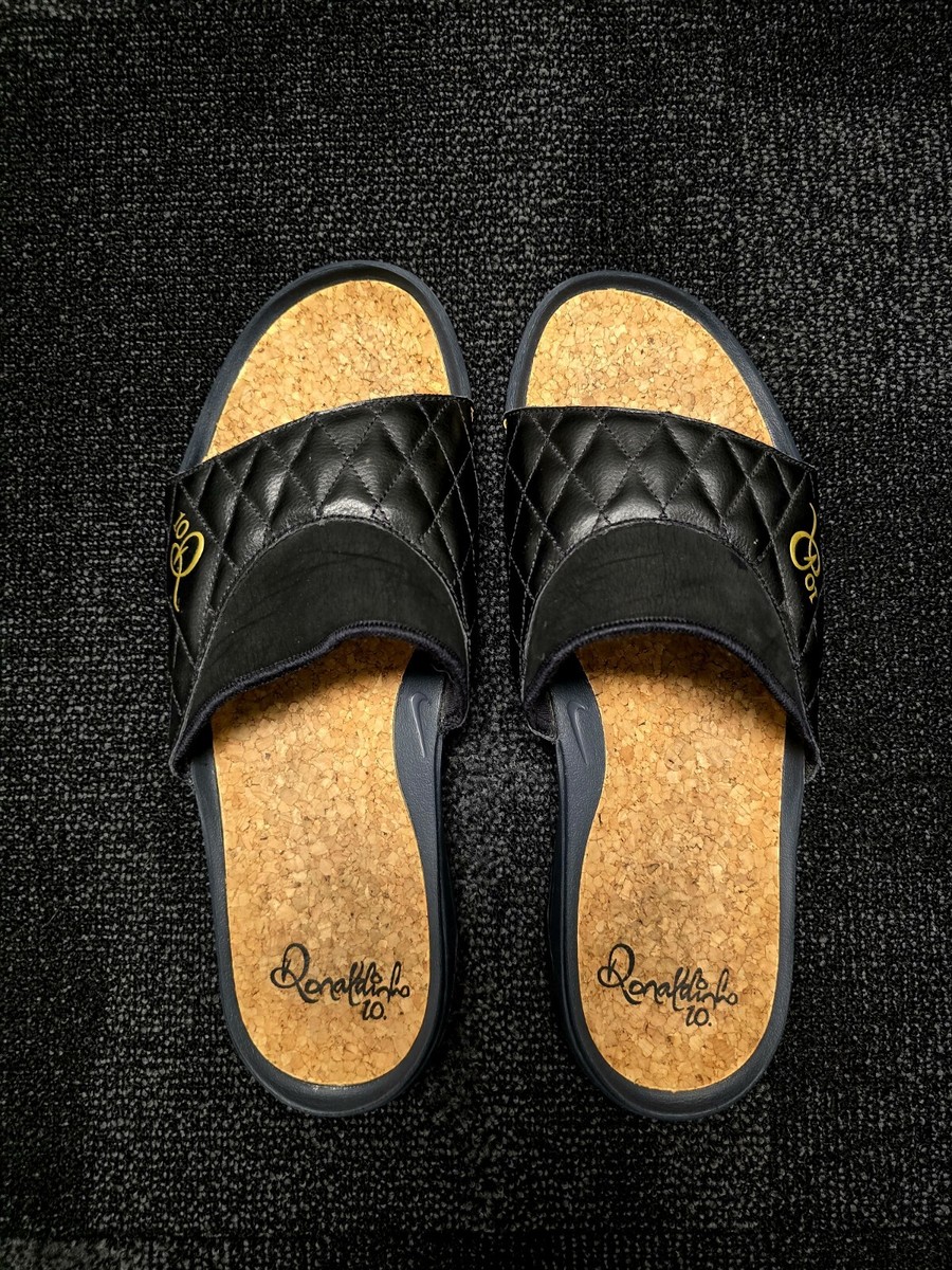RARE! 2008 Nike Ronalndinho Slides Gold Brasil Bonito Black Soccer Flip Flops 7 2008 Ronalndinho Slides | eBay main image 2